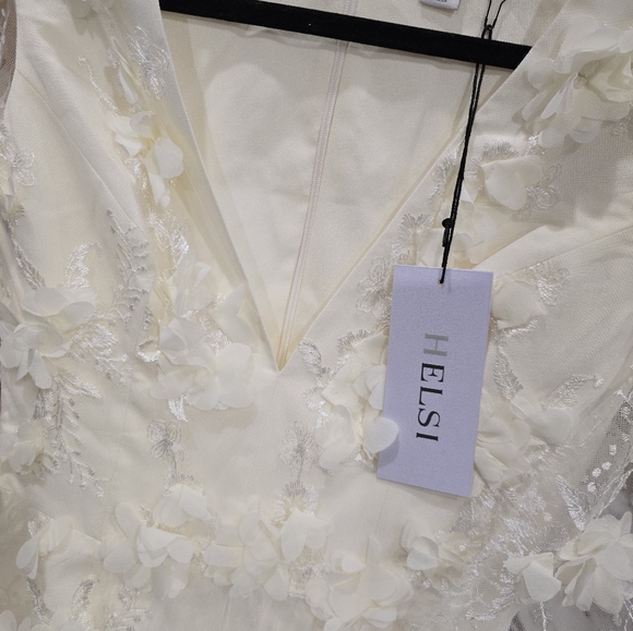 HELSI MAXI DRESS - NWT - XS - Picture 10 of 10